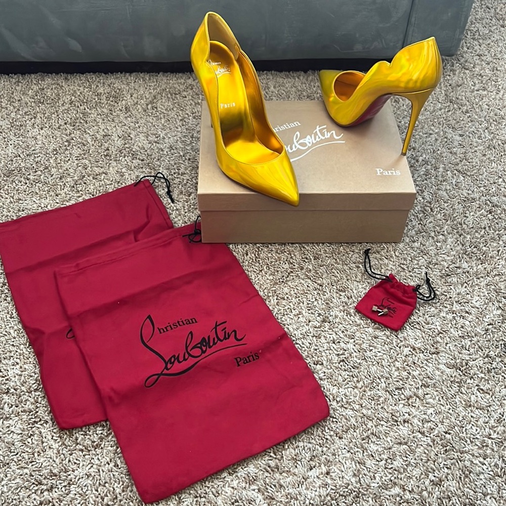 Christian Louboutin - Yellow “Hot Chick 100” Patent-leather Pumps; size 40